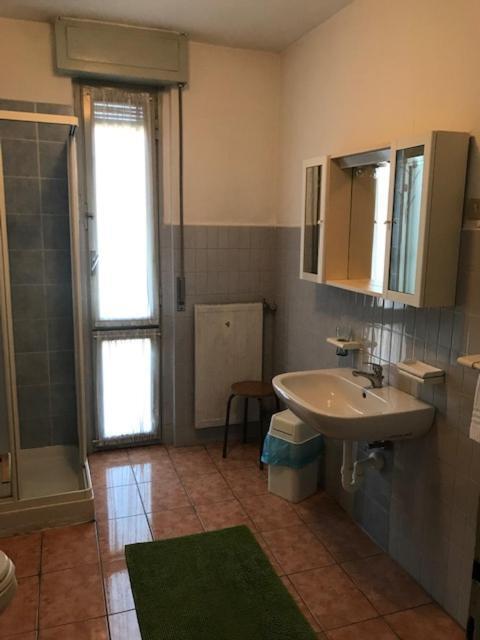 Hotel Carillon Lavena Ponte Tresa Zewnętrze zdjęcie
